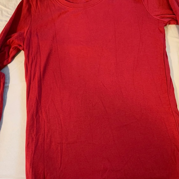 Eddie Bauer women’s long sleeved tee - Picture 2 of 3